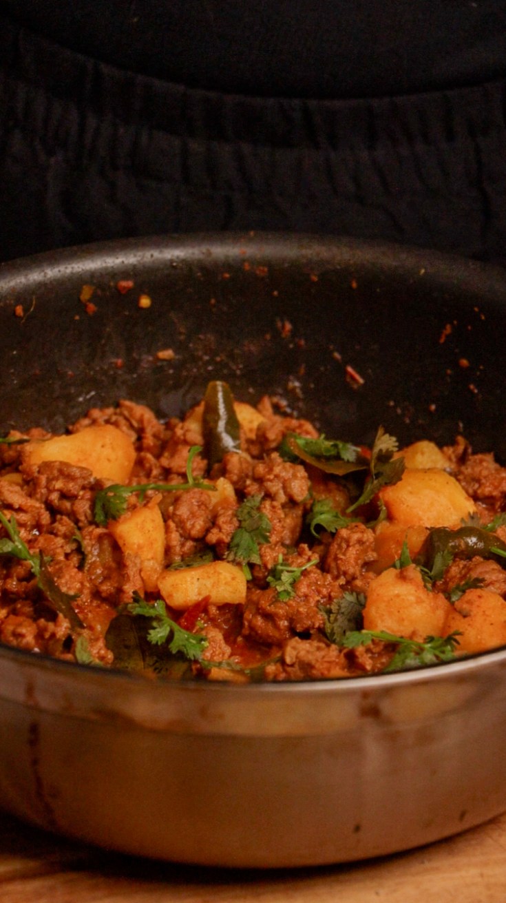 A simple homestyle mince curry made with pantry spices. Comforting, adaptable and perfect with rice or roti. Ready in one pot.